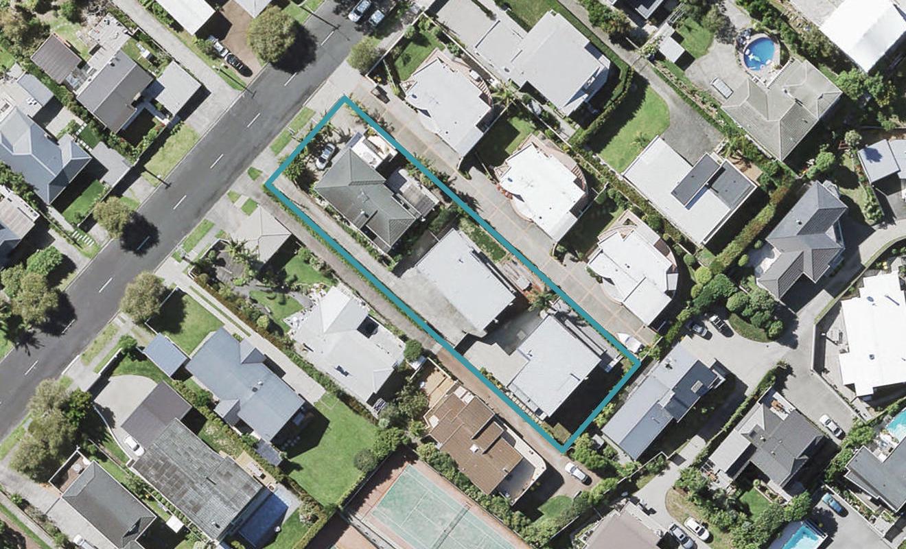 1/65 Castor Bay Road, Castor Bay, Auckland - Carousel 1