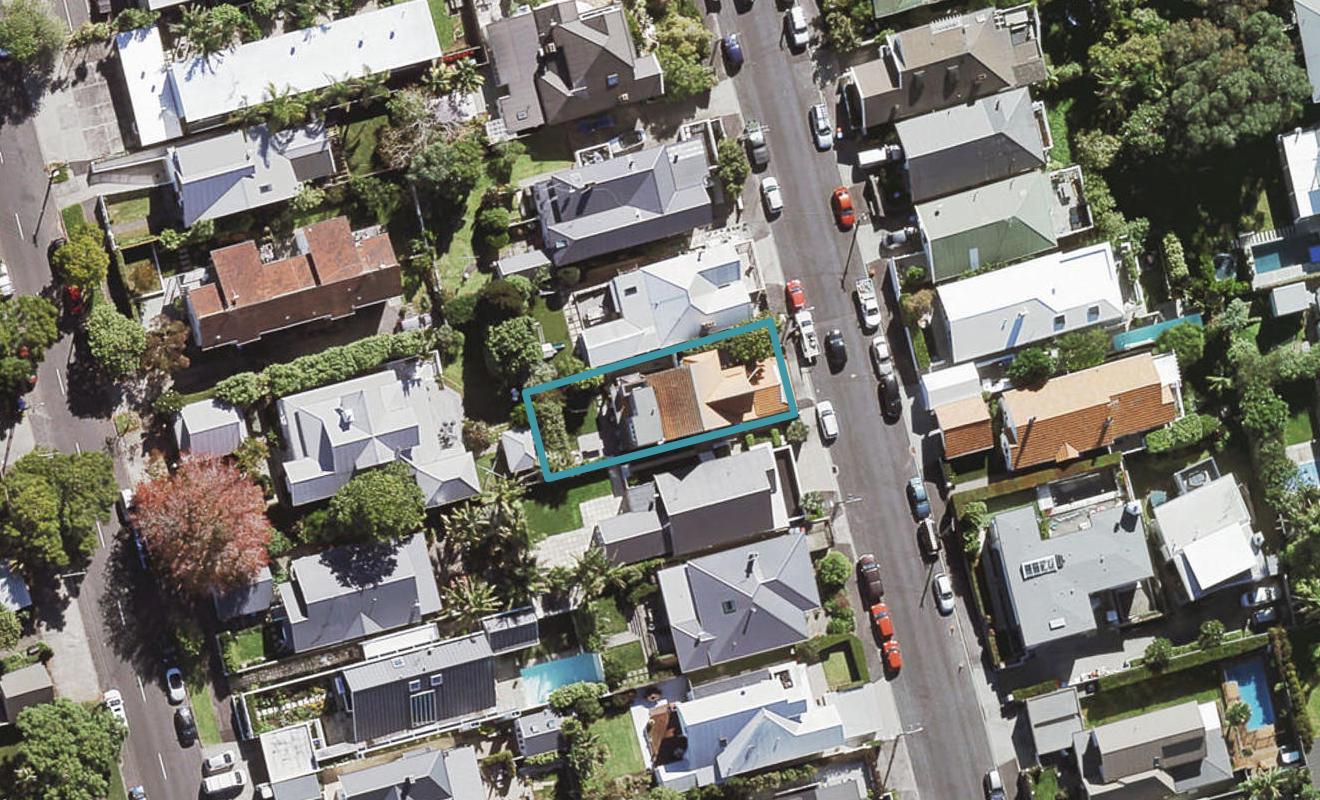 18 Lawrence Street, Herne Bay, Auckland - Carousel 1