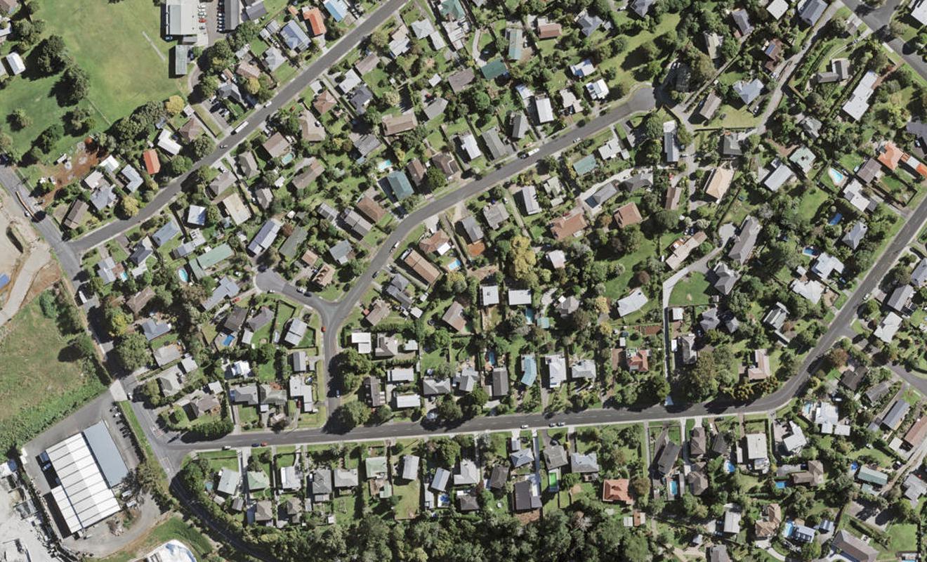 14 Barberton Terrace, Red Hill, Papakura - Carousel 1