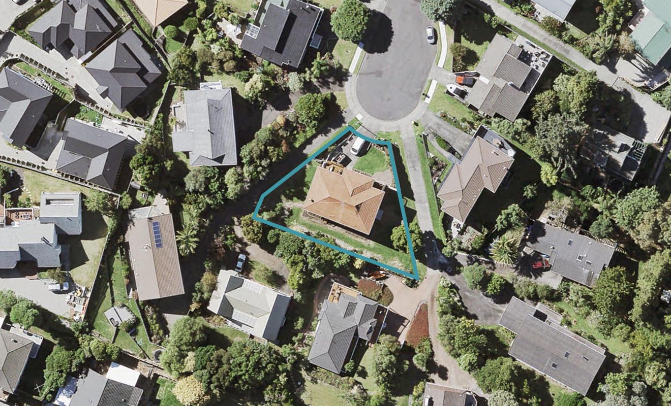 53 Redwing Street, Browns Bay, Auckland - Carousel 1