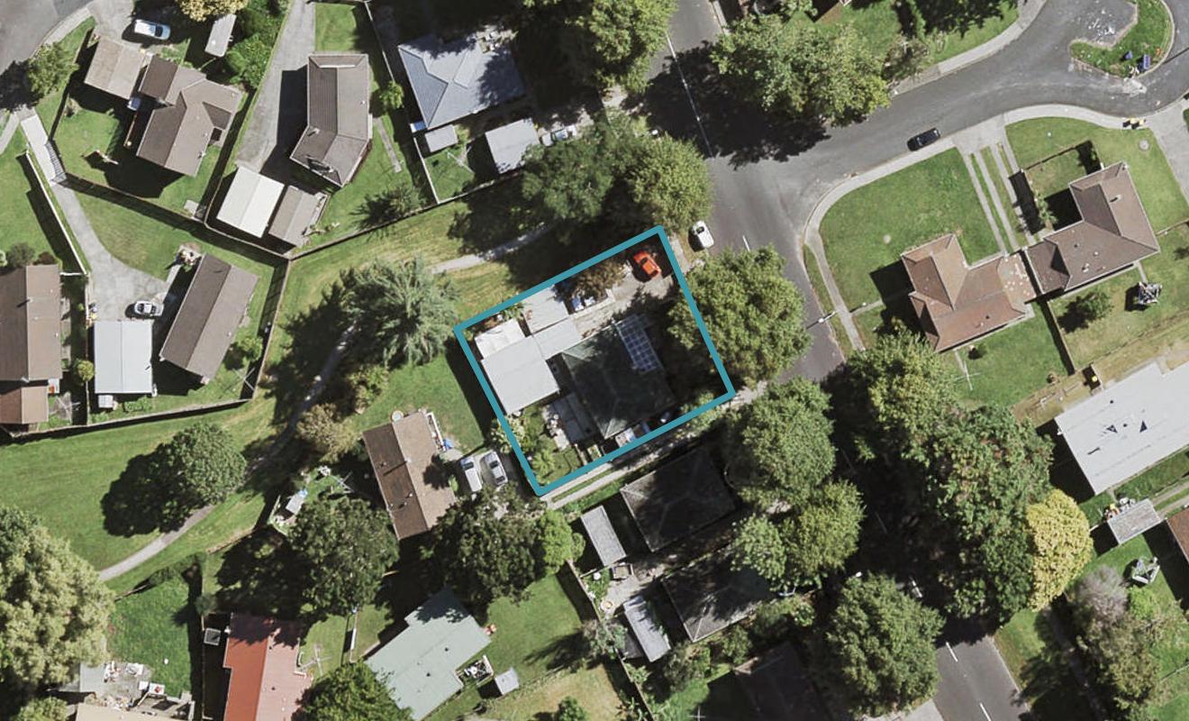5 Redcrest Avenue, Red Hill, Papakura - Carousel 1