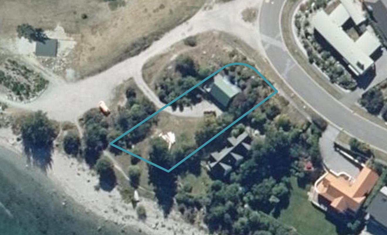 92 Cedar Drive, Kelvin Heights, Queenstown - Carousel 1