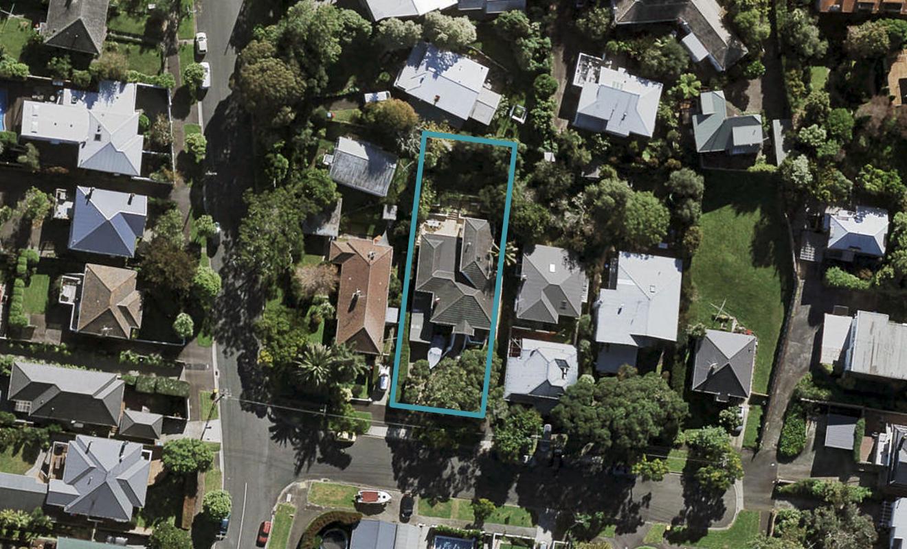 4 Ross Street, Remuera, Auckland - Carousel 1