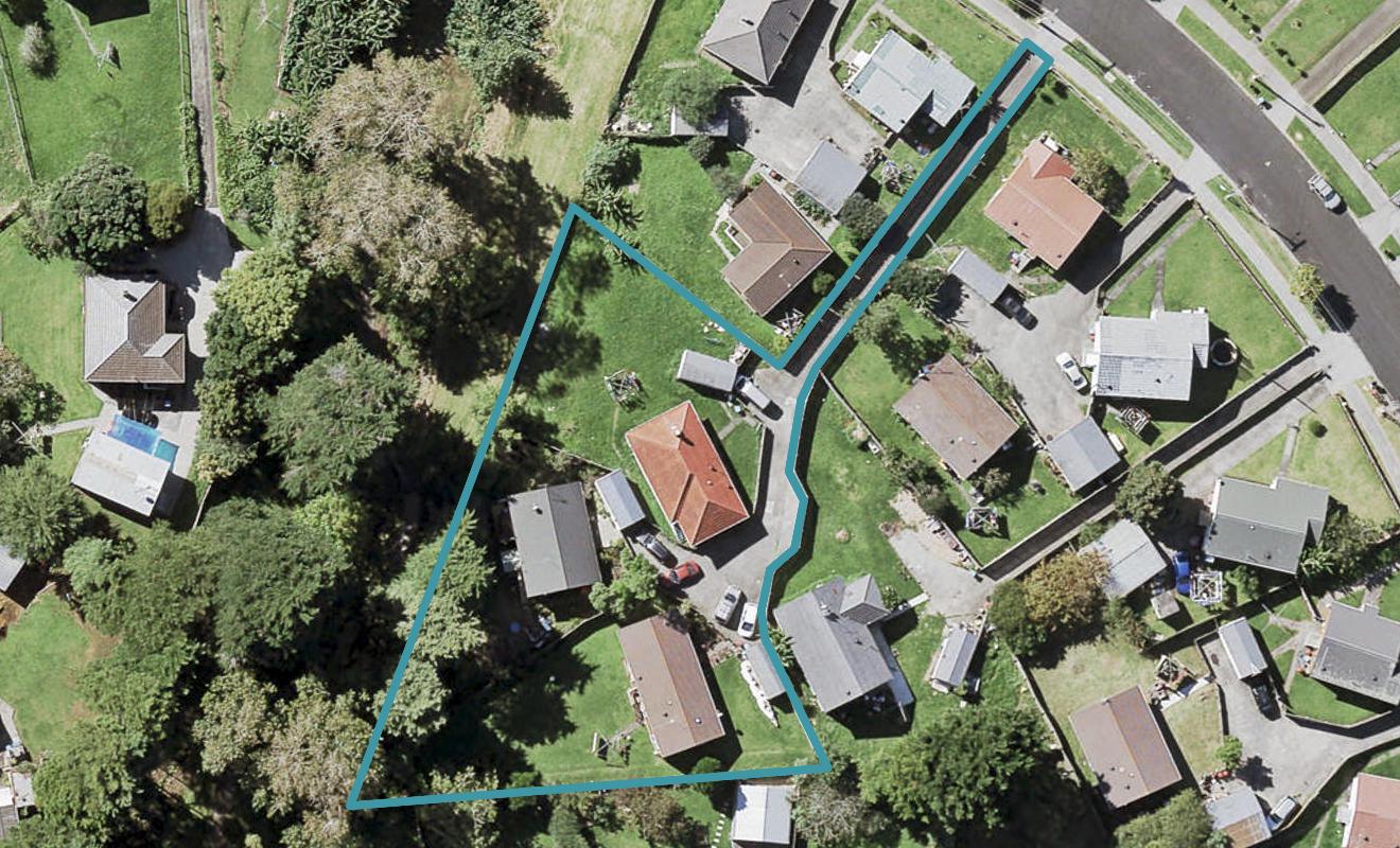 39 Leybourne Circle, Glen Innes, Auckland - Carousel 1