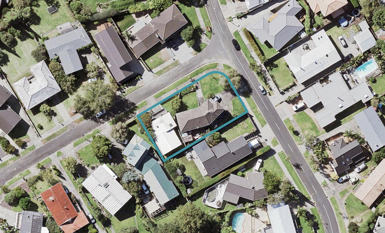 2A Granada Place, Glendowie, Auckland - Carousel 1