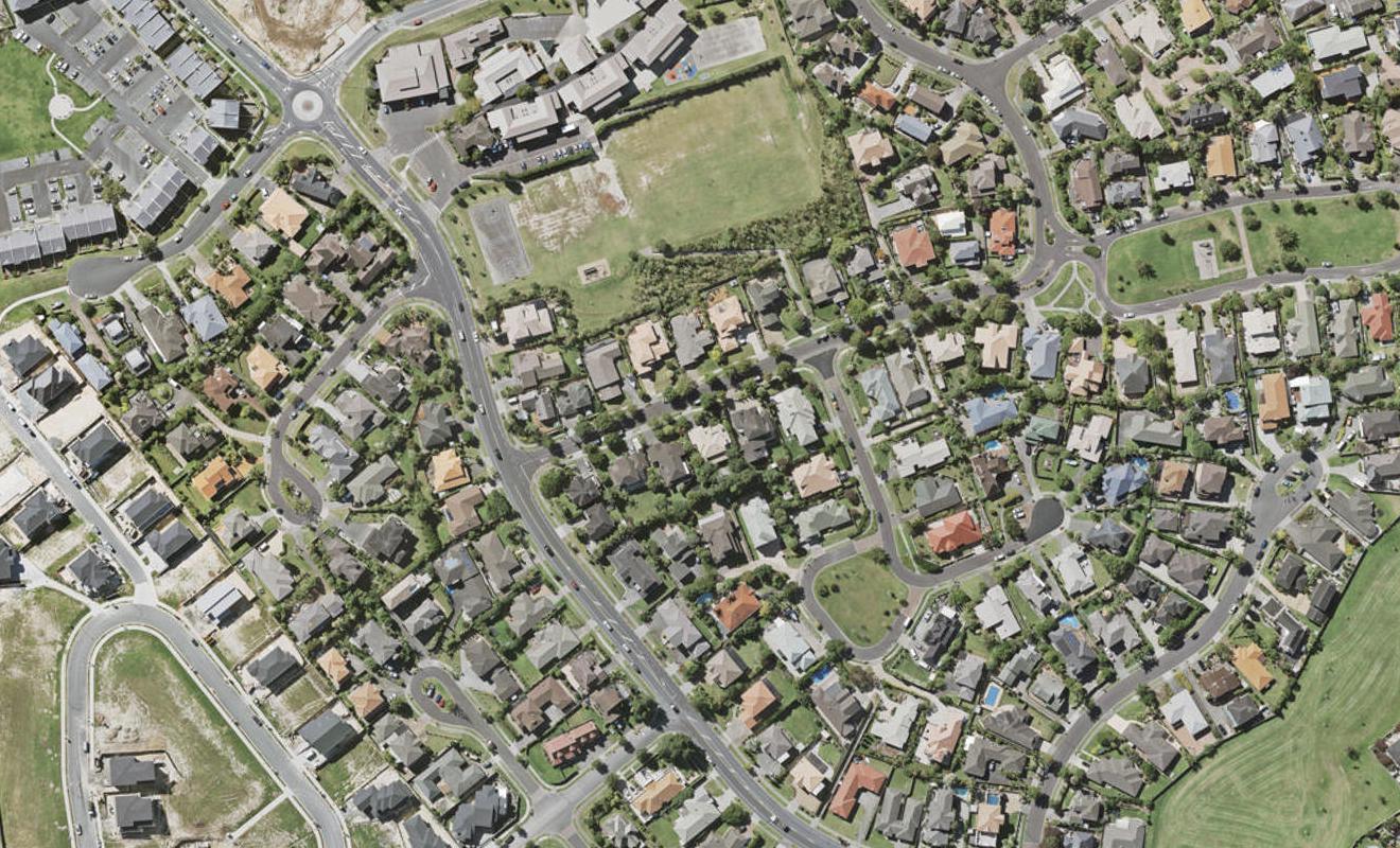 28 Arirang Rise, Pinehill, Auckland - Carousel 1