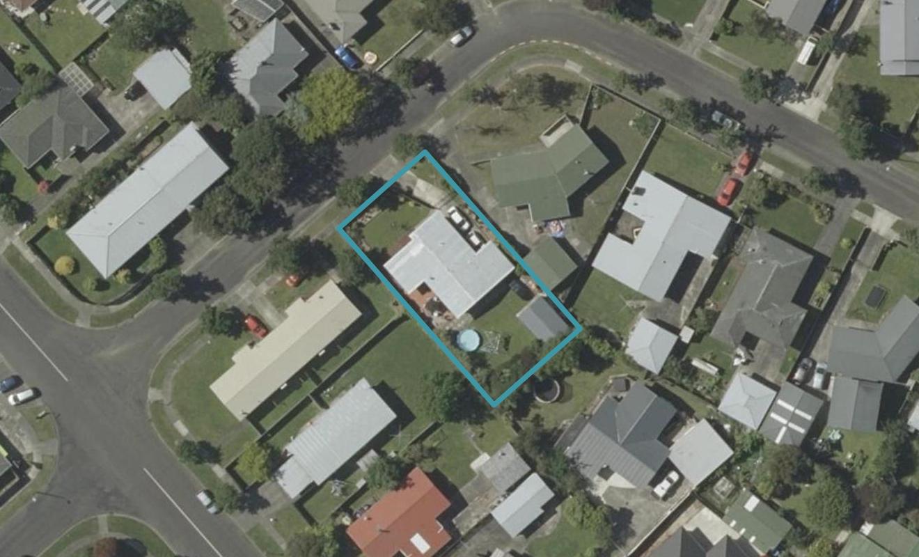4 Abraham Crescent, Milson, Palmerston North - Carousel 1