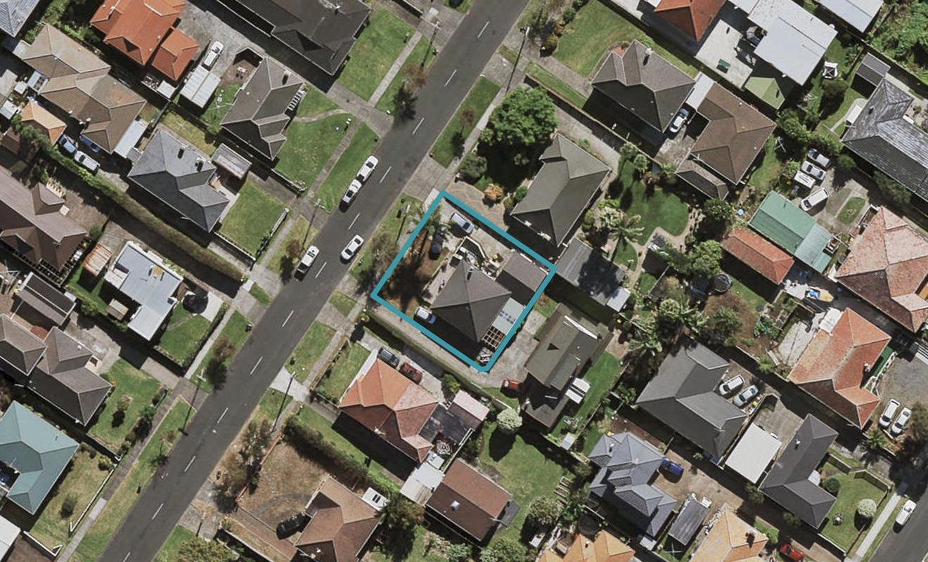 45 Central Avenue, Papatoetoe, Auckland - Carousel 1
