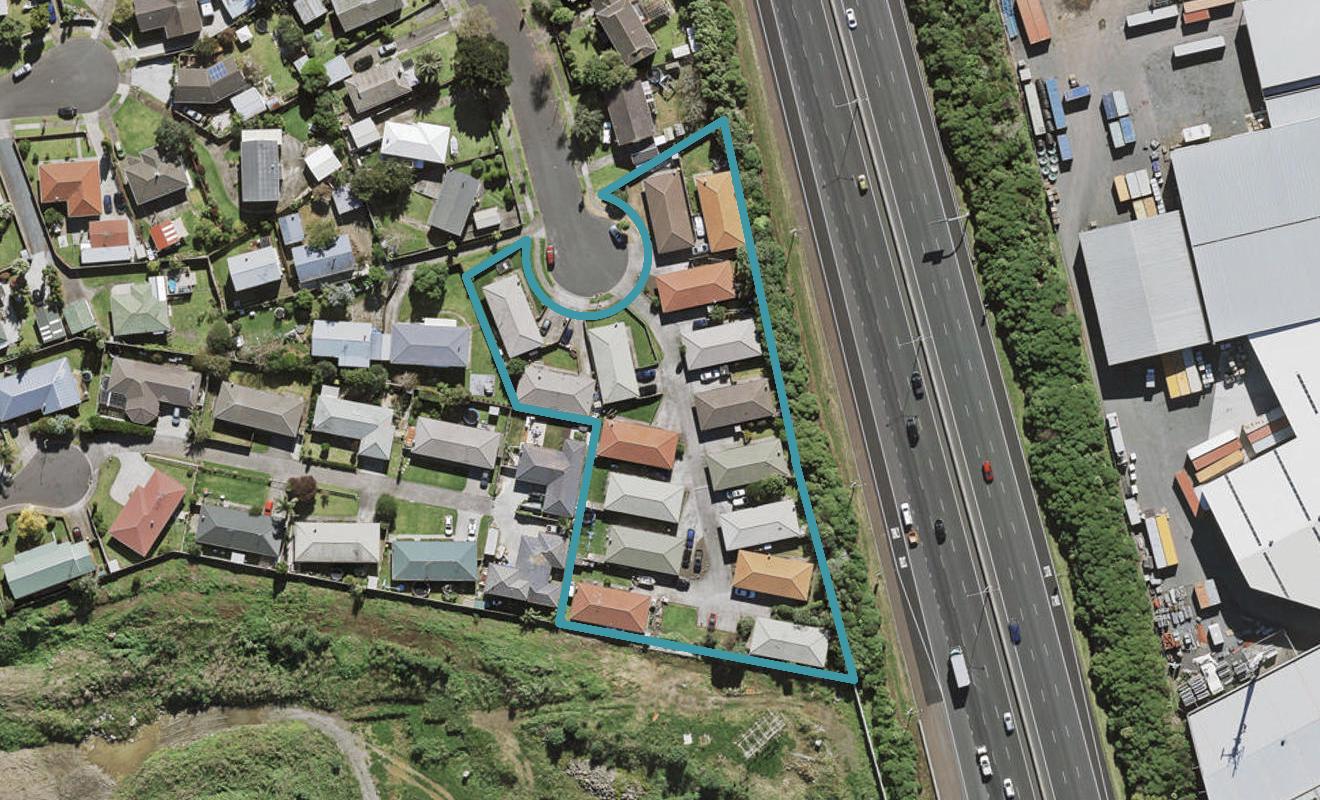 102 Crawford Avenue, Mangere Bridge, Auckland - Carousel 1