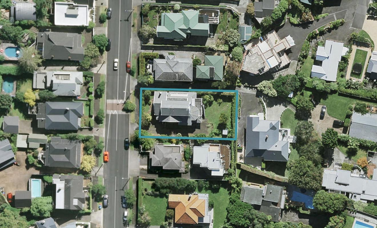 77 Bassett Road, Remuera, Auckland - Carousel 1