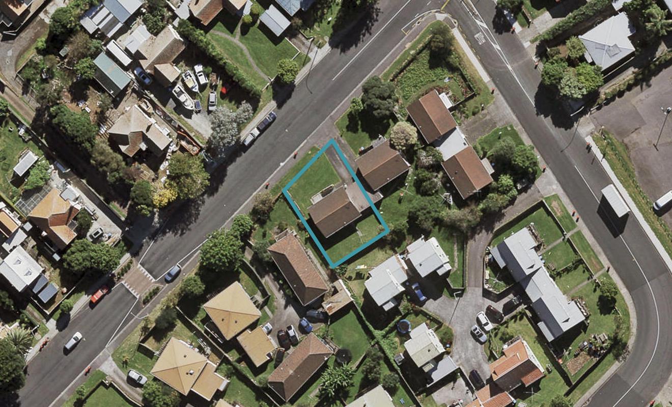 2/70 Nikau Road, Otahuhu, Auckland - Carousel 1