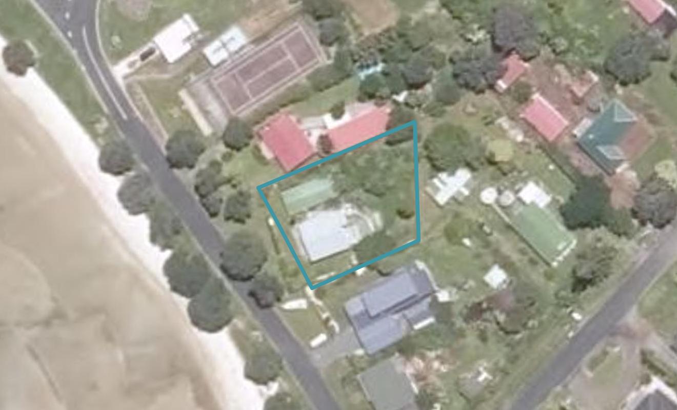 18 The Strand, Whakapirau, Maungaturoto - Carousel 1