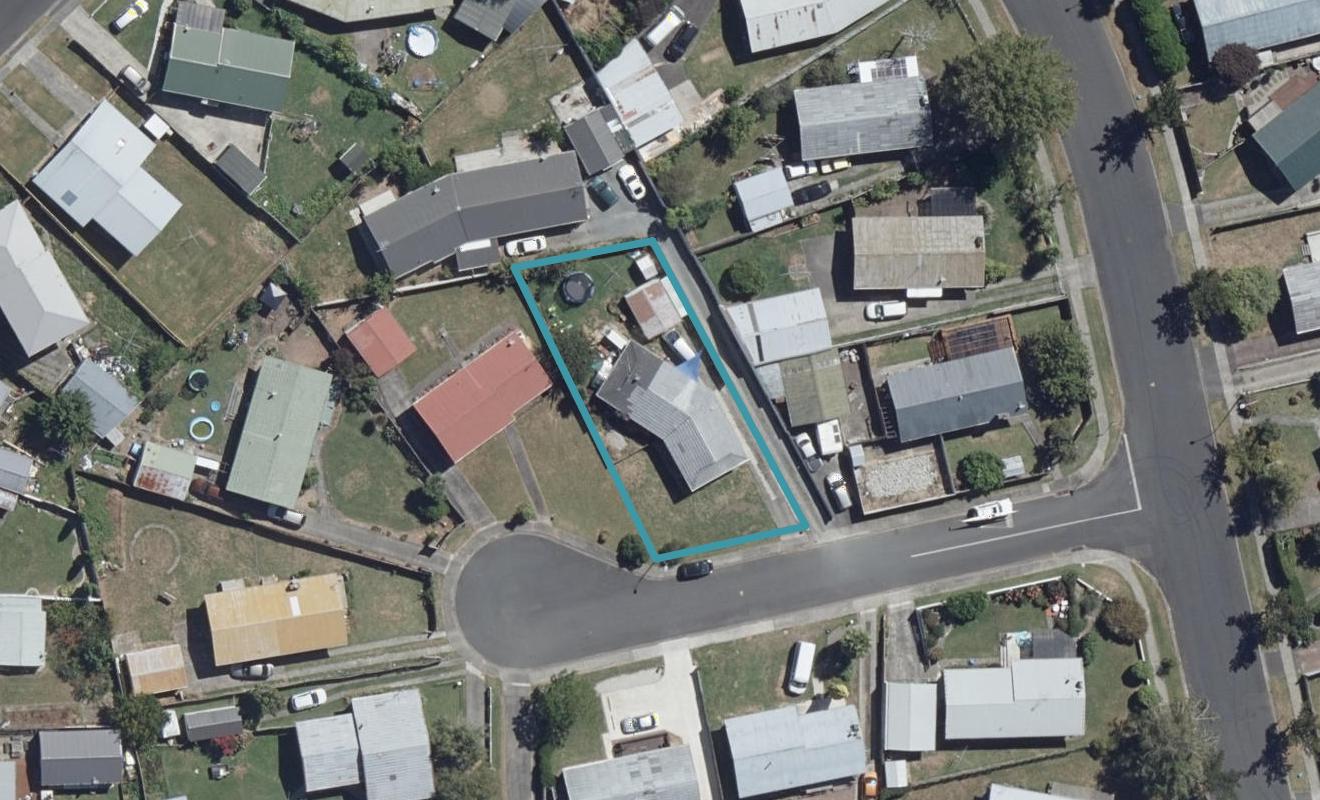 6 Marion Place, Deanwell, Hamilton - Carousel 1
