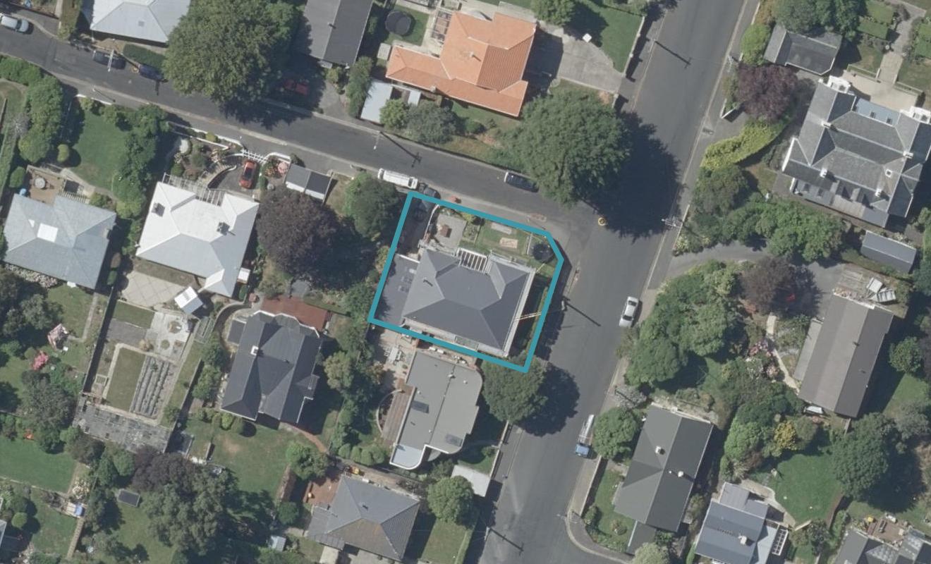 110 Glenpark Avenue, Maryhill, Dunedin - Carousel 1