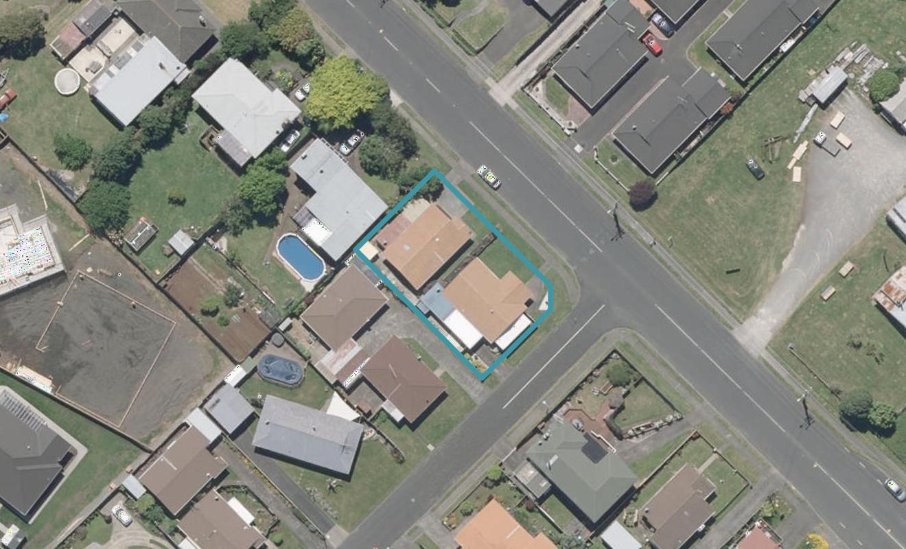 2 Avon Place, Springvale, Whanganui - Carousel 1
