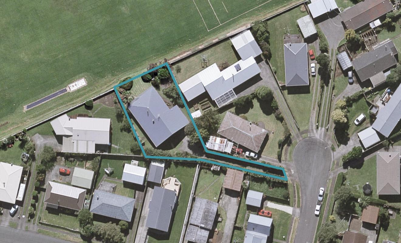 3 Farnham Place, Bell Block, New Plymouth - Carousel 1