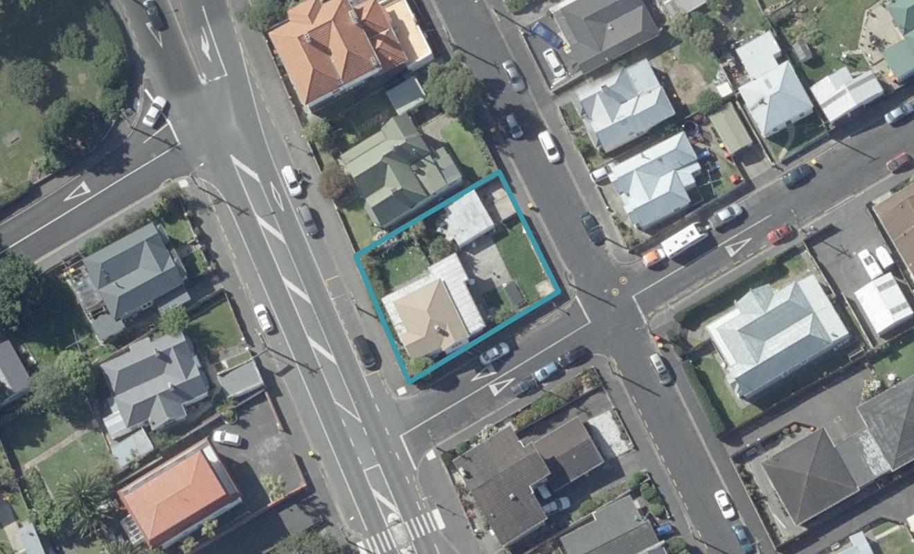 15 Forbury Road, Forbury, Dunedin - Carousel 1