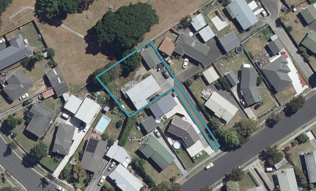 40 Rosalind Street, Deanwell, Hamilton - Carousel 1