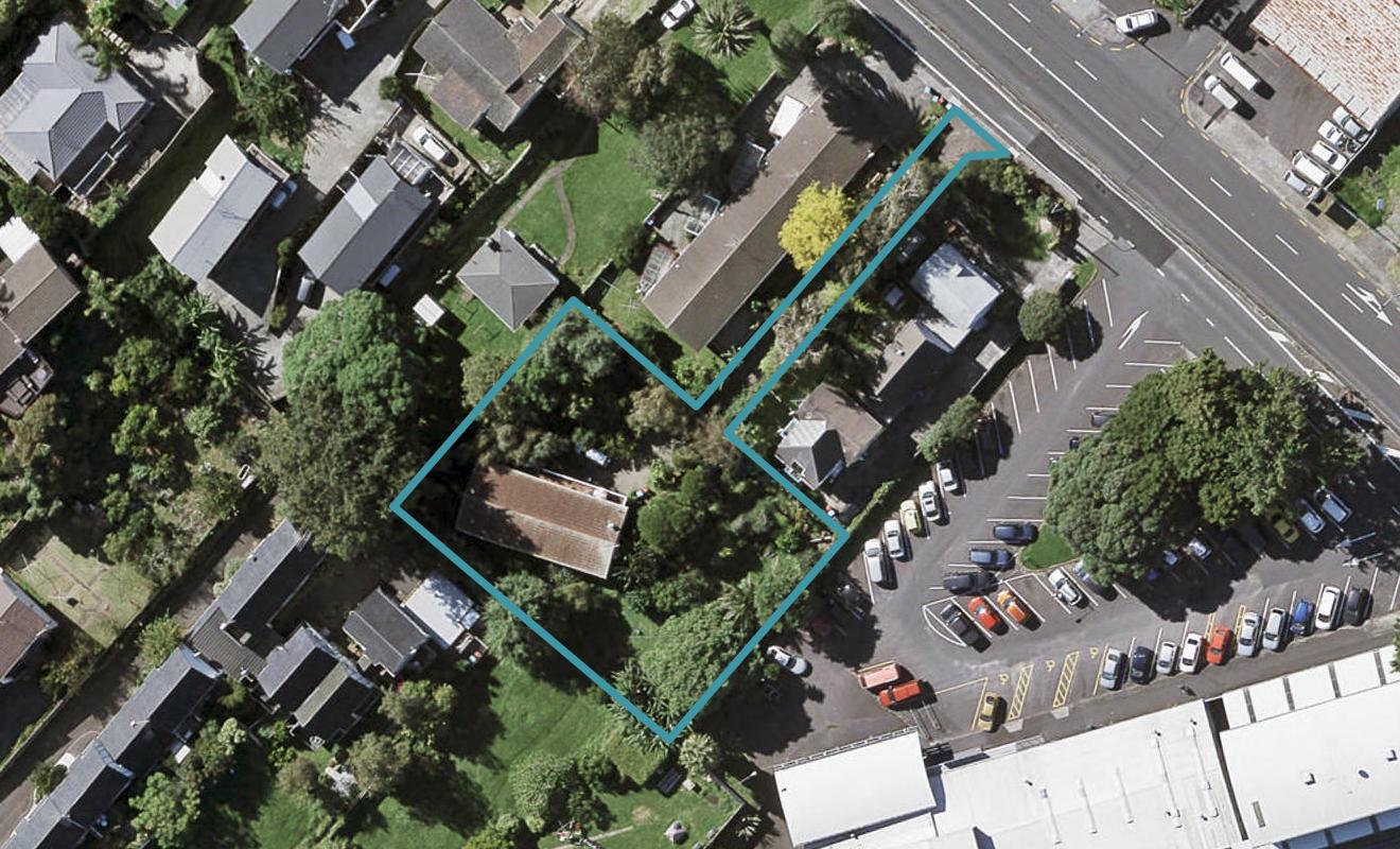 25A Lagoon Drive, Panmure, Auckland - Carousel 1