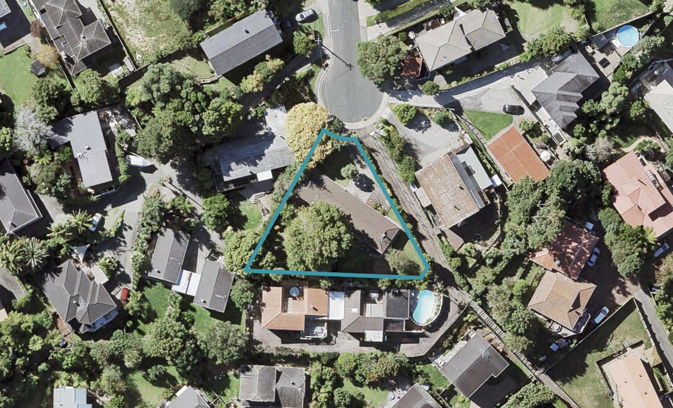 2/9 Phillipa Place, Browns Bay, Auckland - Carousel 1