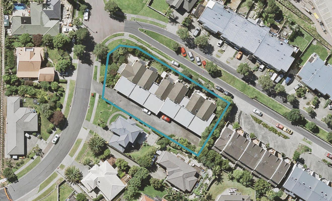 3/62 Fernhill Way, Oteha, North Shore City - Carousel 1