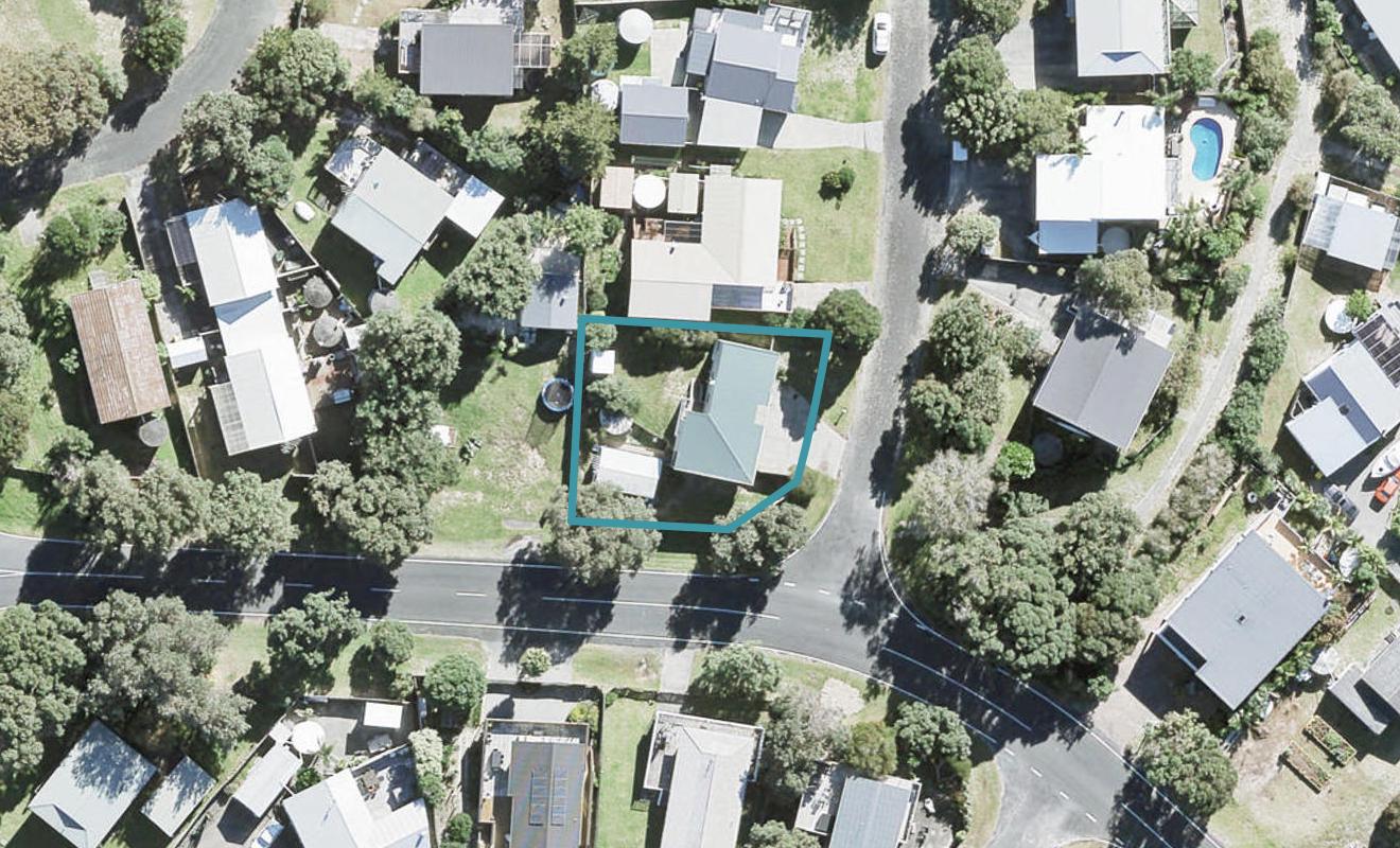 1 Shamrock Crest, Warkworth - Carousel 1