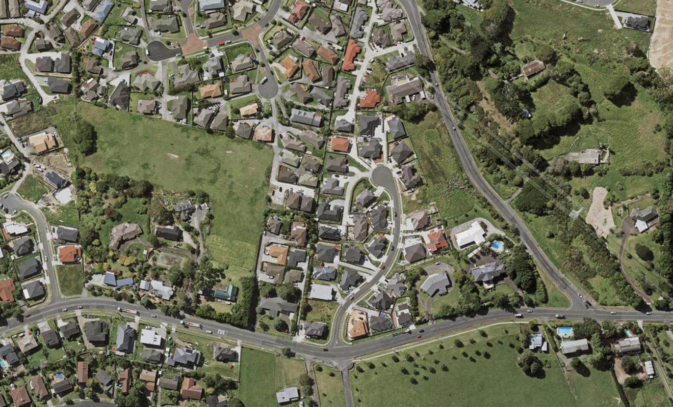 26 Alexia Place, Flat Bush, Auckland - Carousel 1