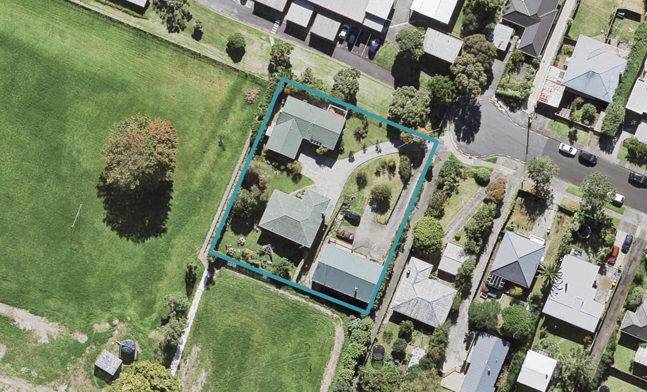 3/22 Riverview Road, New Lynn, Auckland - Carousel 1
