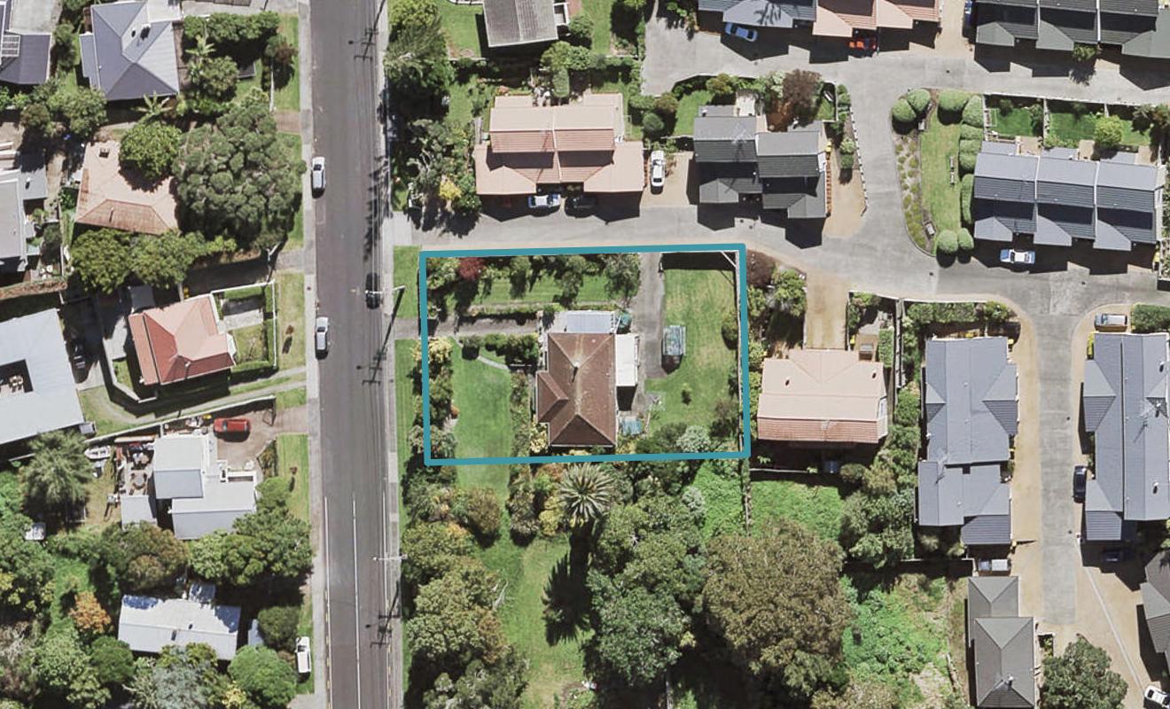 51 Verbena Road, Birkdale, Auckland - Carousel 1