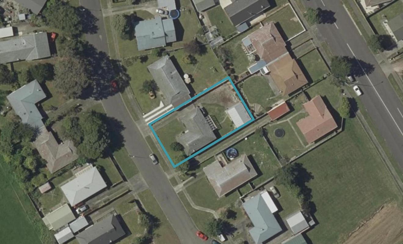7 Egmont Place, Westbrook, Palmerston North - Carousel 1