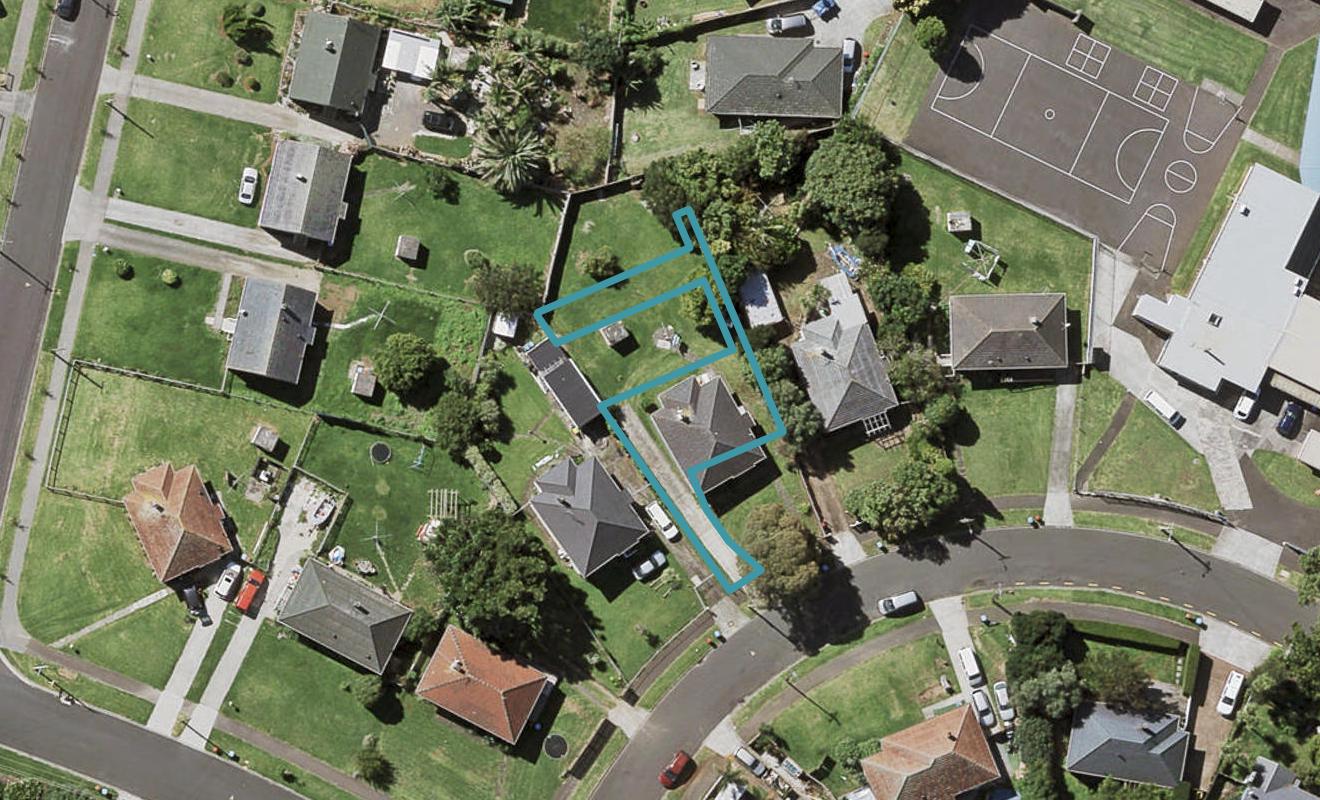 6C Taratoa Street, Point England, Auckland - Carousel 1