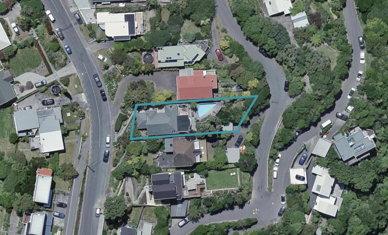 132 Nevay Road, Karaka Bays, Wellington - Carousel 1