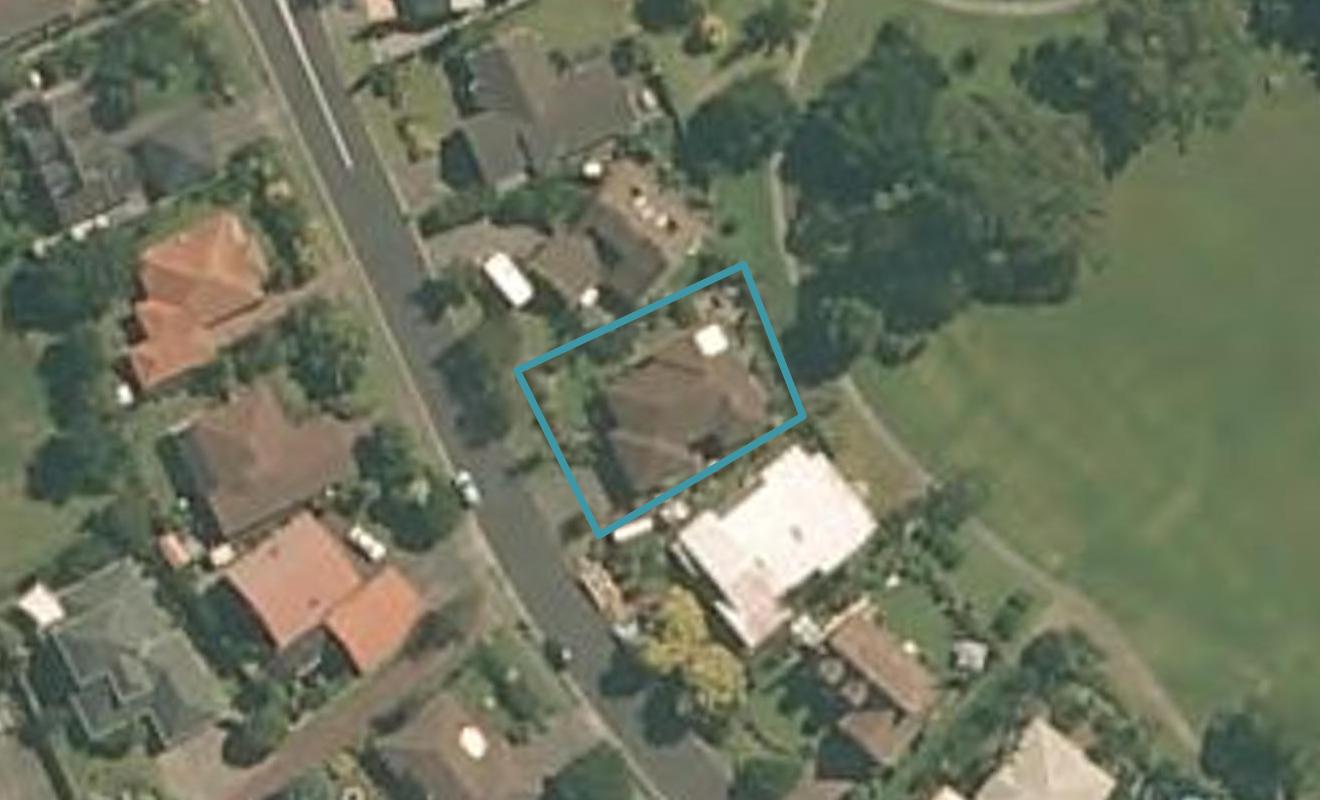 46 Maygrove Drive, Orewa, Orewa - Carousel 1