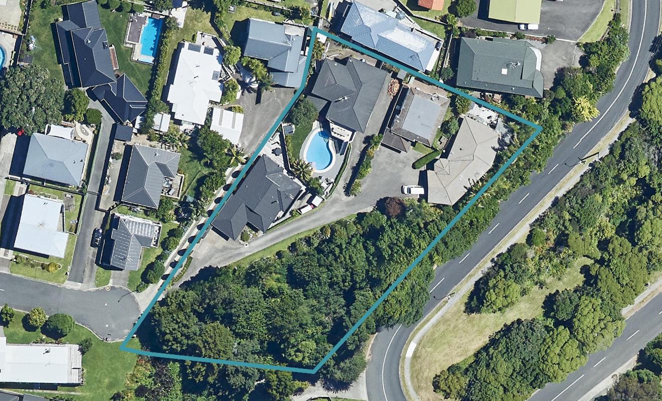42C Karaka Road, Otumoetai, Tauranga - Carousel 1