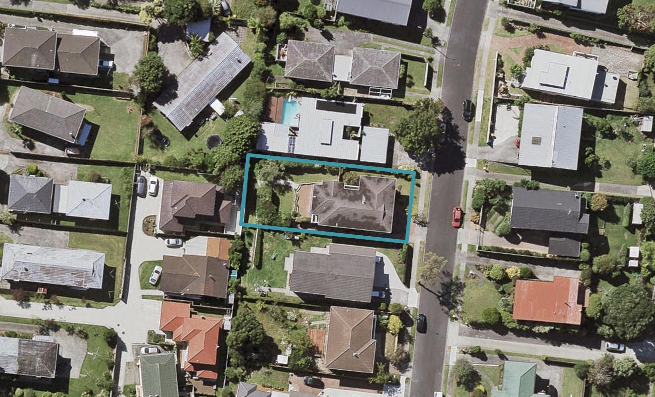 11 Knightsbridge Drive, Forrest Hill, Auckland - Carousel 1