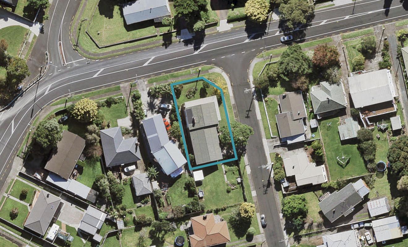 1 Tainui Terrace, Mangere Bridge, Auckland - Carousel 1
