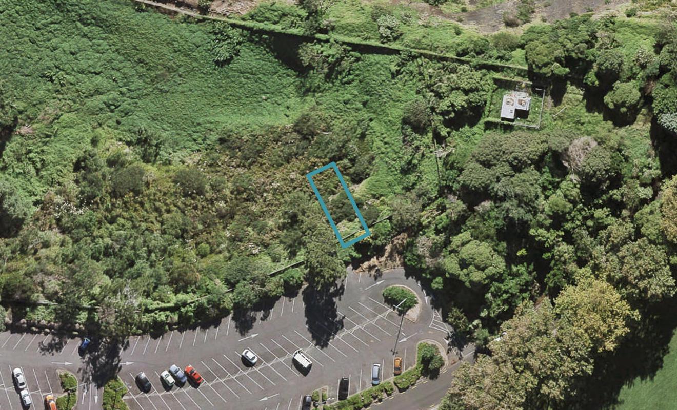 16 Pump House Lane, Three Kings, Auckland - Carousel 1