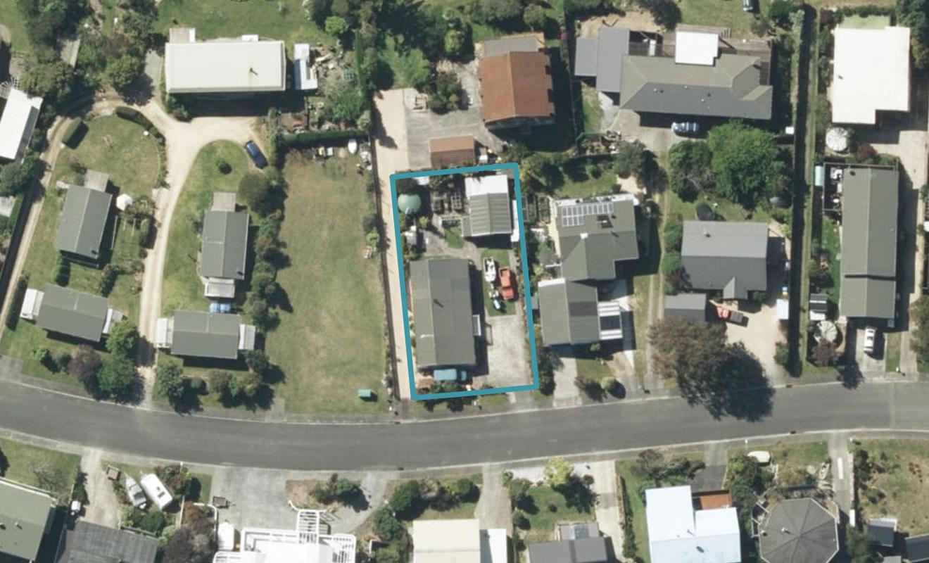 66 Selwyn Street, Takaka - Carousel 1