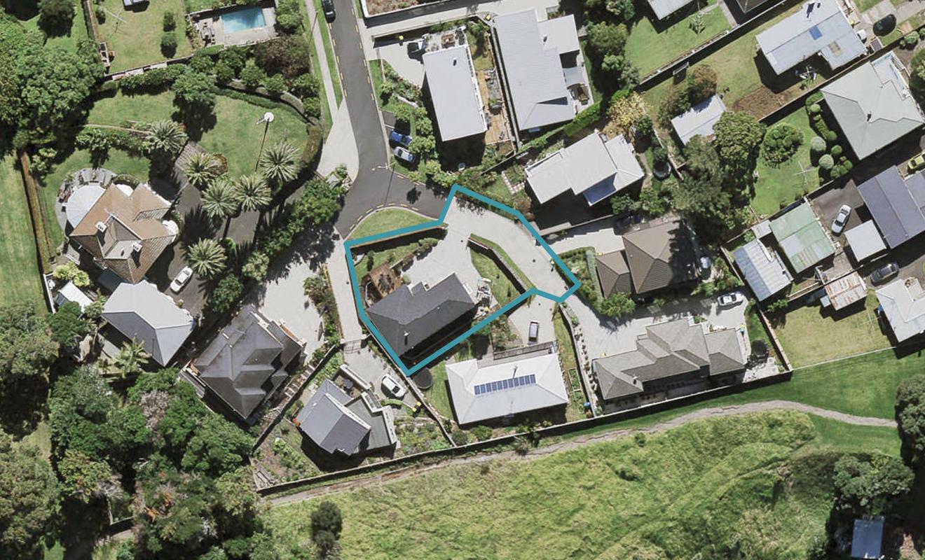 18 Domain Lane, Mangere Bridge, Auckland - Carousel 1