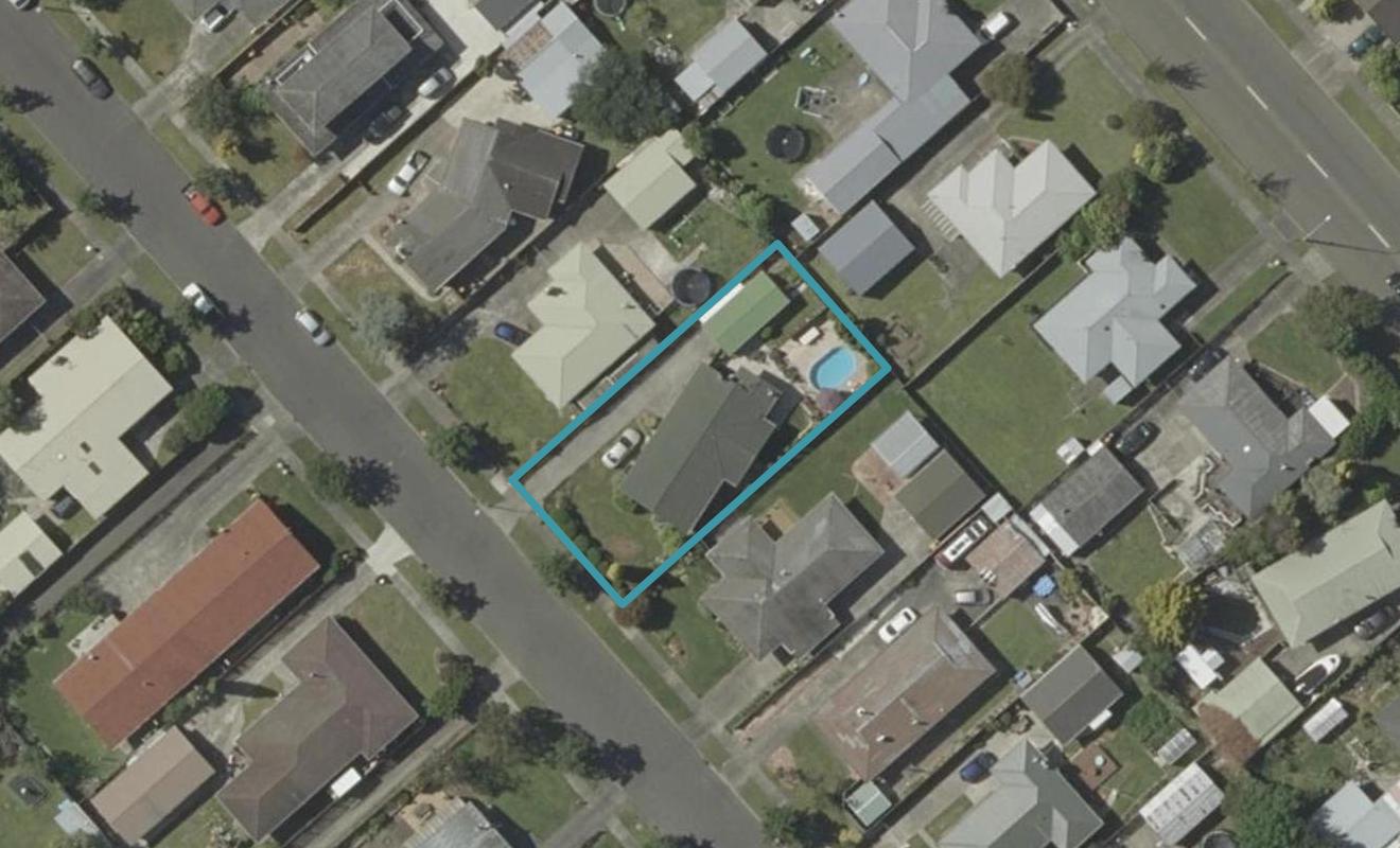 11 Dunk Place, Milson, Palmerston North - Carousel 1