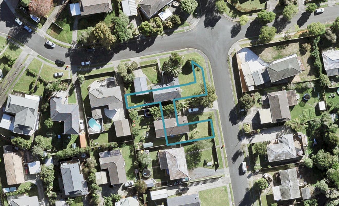 8A Clensmore Place, Torbay, Auckland - Carousel 1
