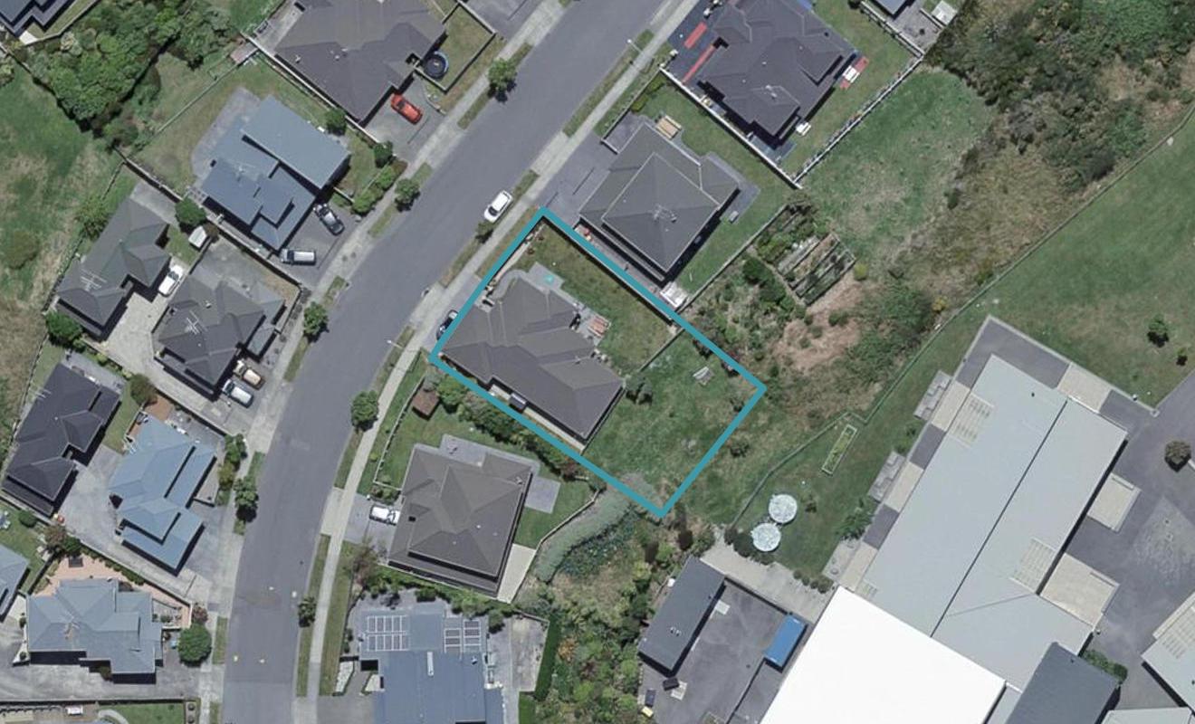 62 Amesbury Drive, Churton Park, Wellington - Carousel 1