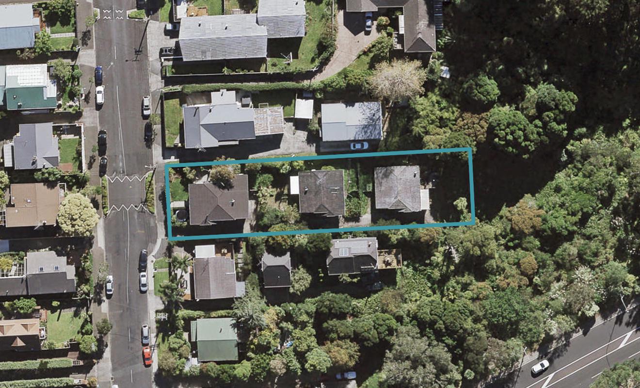 2/23 Mahara Avenue, Birkenhead, Auckland - Carousel 1