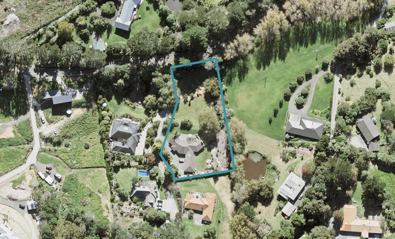 7C Hobbs Road, Matakatia, Whangaparaoa - Carousel 1