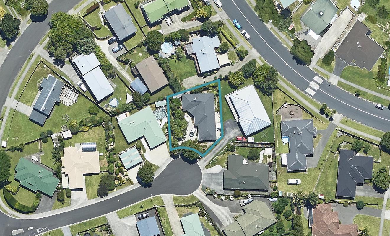 7 Whitby Place, Welcome Bay, Tauranga - Carousel 1