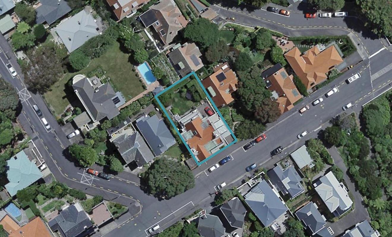 90 Bolton Street, Kelburn, Wellington - Carousel 1
