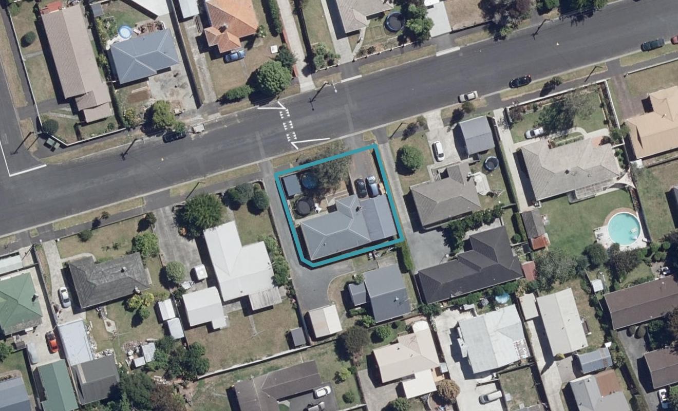 34 Alfred Street, Fairfield, Hamilton - Carousel 1