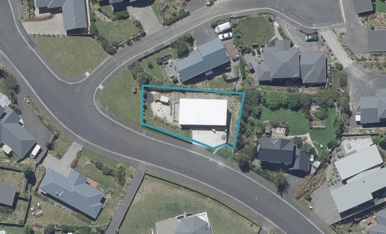 8 Sretlaw Place, Brockville, Dunedin - Carousel 1