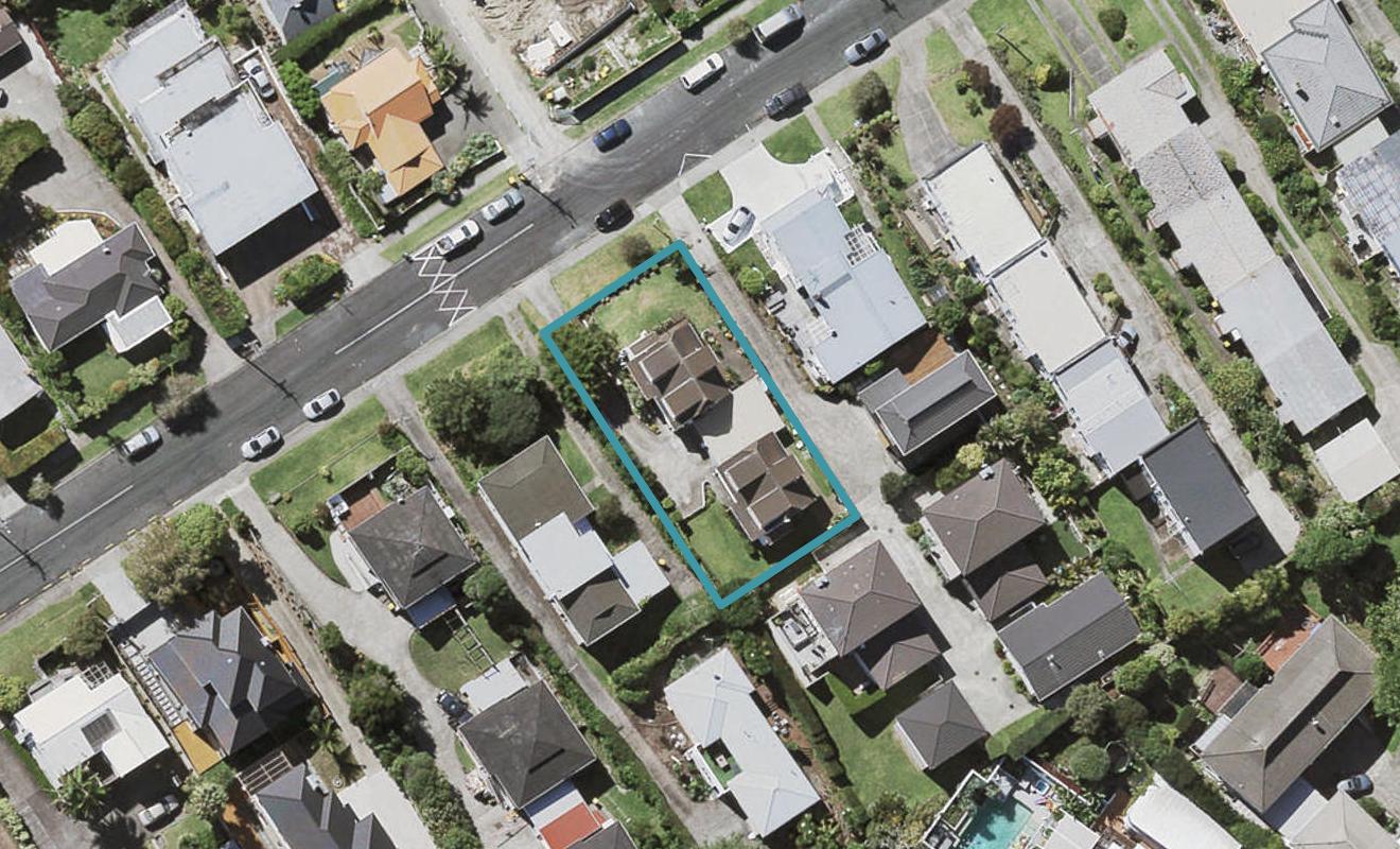 2/12 Hart Road, Hauraki, Auckland - Carousel 1
