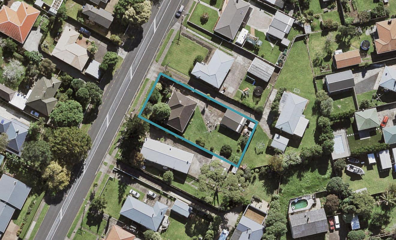 7 Wallace Road, Mangere Bridge, Auckland - Carousel 1